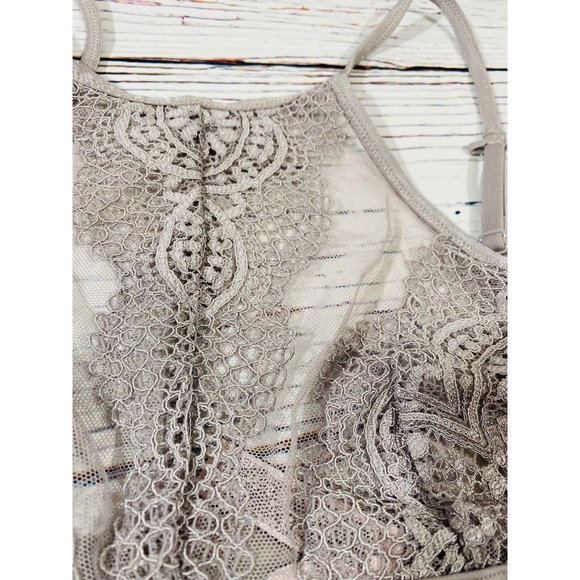 Victorias Secret VS Size Small Lace Bralette Set No Padding Unlined Sexy Bra - Picture 6 of 12